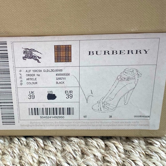 VINTAGE BURBERRY PYTHON PLATFORM HEELS 39 - Picture 3 of 7